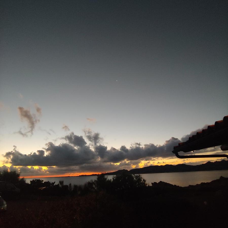 Casa Mughetto R5055 Seafront, Private Sea Access, Swimming Pool Villa La Maddalena  Exterior foto
