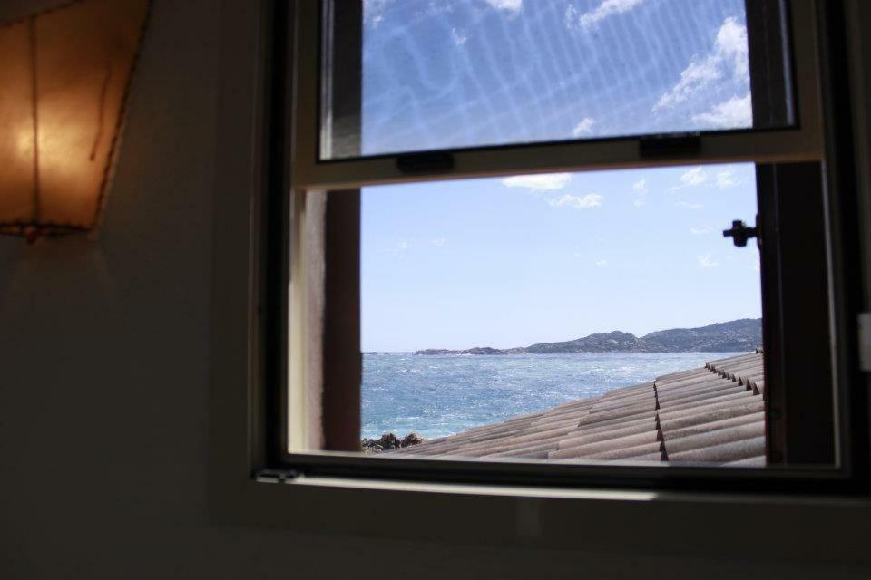 Casa Mughetto R5055 Seafront, Private Sea Access, Swimming Pool Villa La Maddalena  Exterior foto
