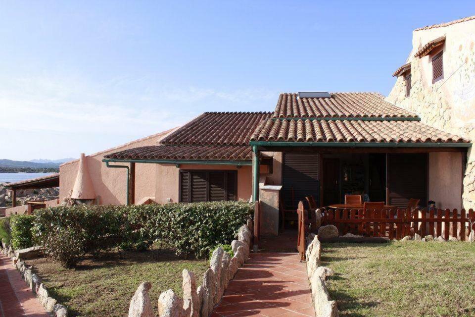 Casa Mughetto R5055 Seafront, Private Sea Access, Swimming Pool Villa La Maddalena  Exterior foto